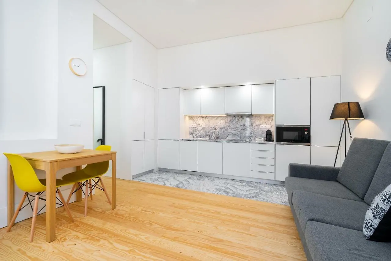 ליסבון Porta Do Mar Deluxe Central Apartments