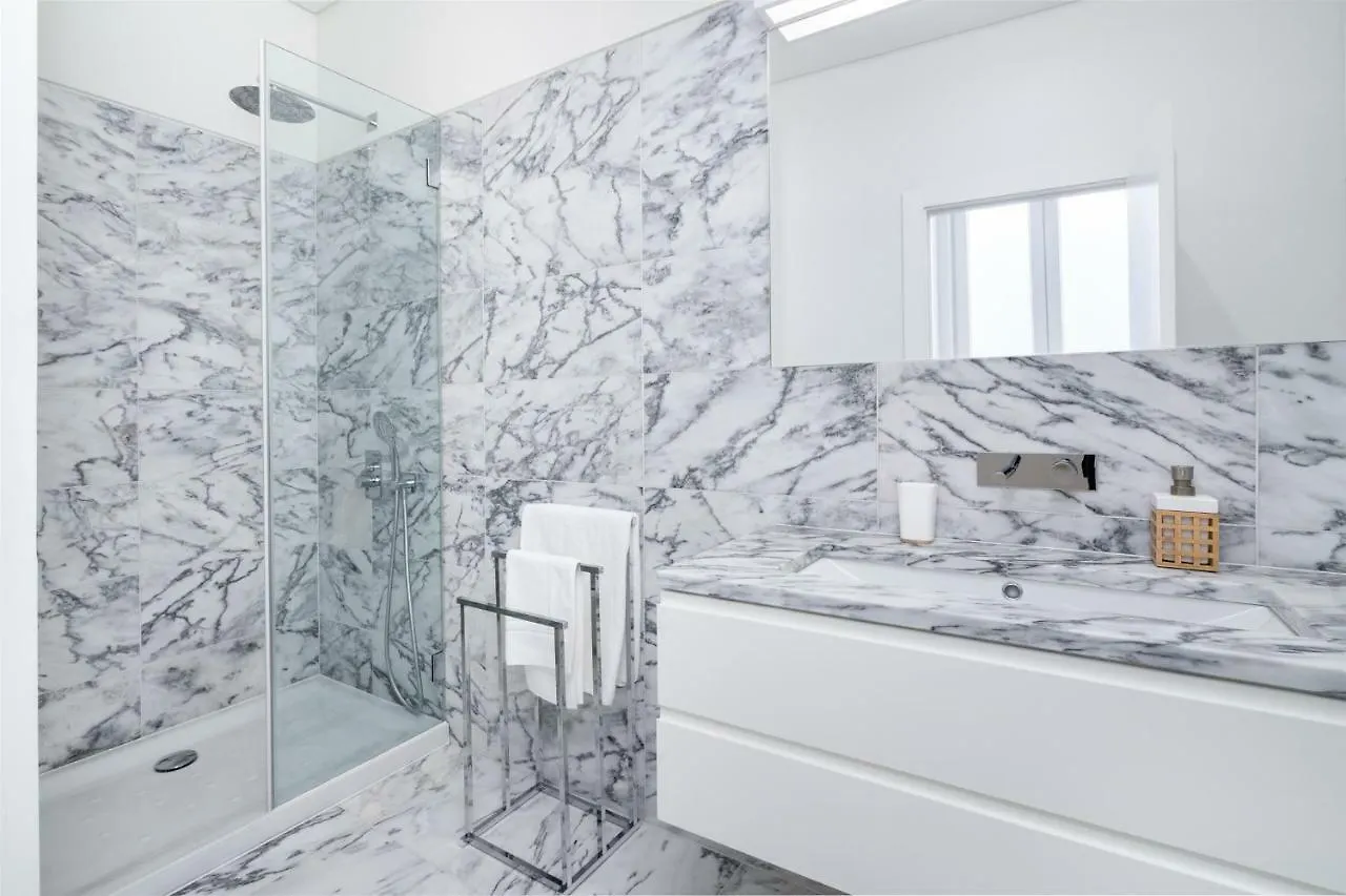 ליסבון Porta Do Mar Deluxe Central Apartments פורטוגל
